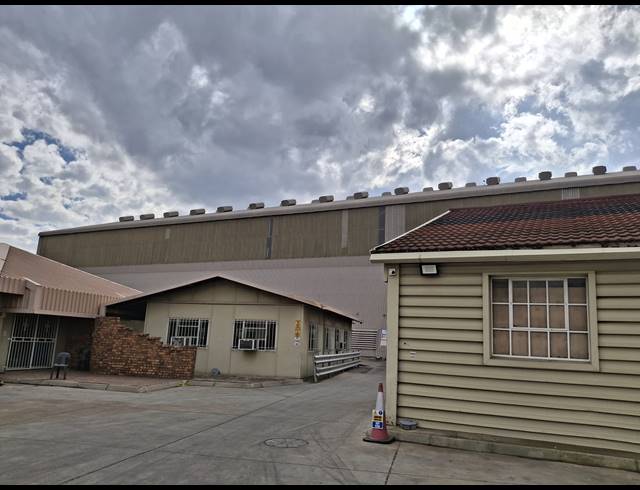 21,015M² WAREHOUSE FOR SALE IN ANDERBOLT